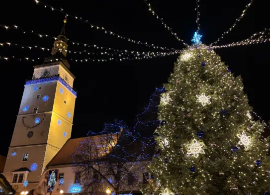 Príďte spoločne stráviť chvíľu na vianočných trhoch v Trnave.