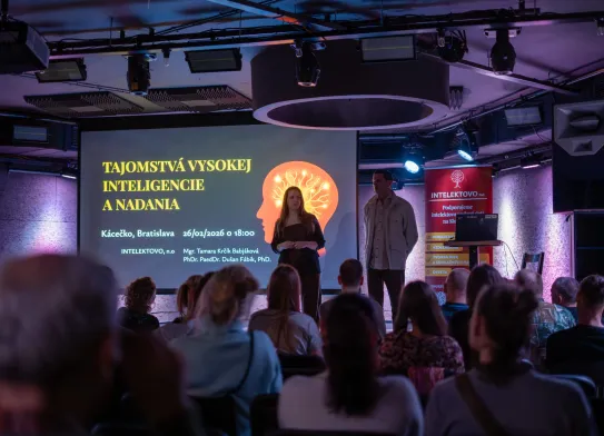 Prednáška a spoločné posedenie