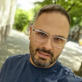 Profile picture for user 3890