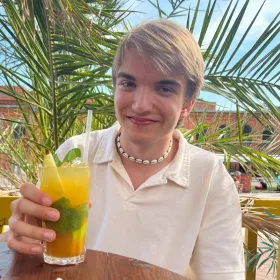 Profile picture for user 3653